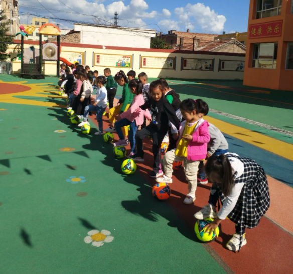 體育特色幼兒園